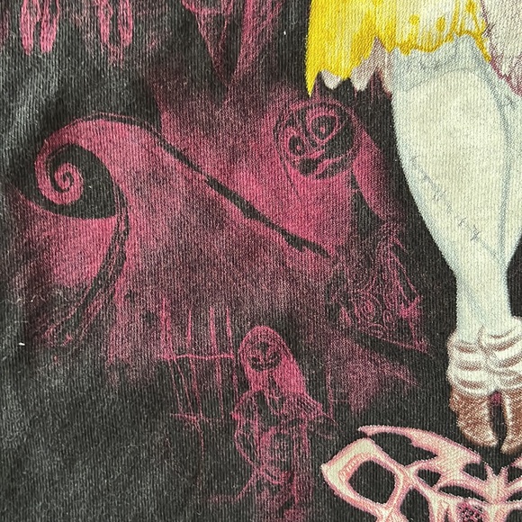 ✨Reduced NWOT DISNEY'S STUDIO COLLECTIONS Nightmare Before Christmas t- shirt - Picture 6 of 8